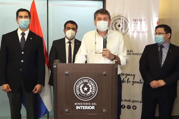 Gobierno confirma reducción de hasta G. 1.000 en Petropar