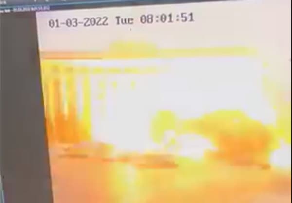 Ucrania: Misil alcanza edificio estatal y deja decenas de heridos