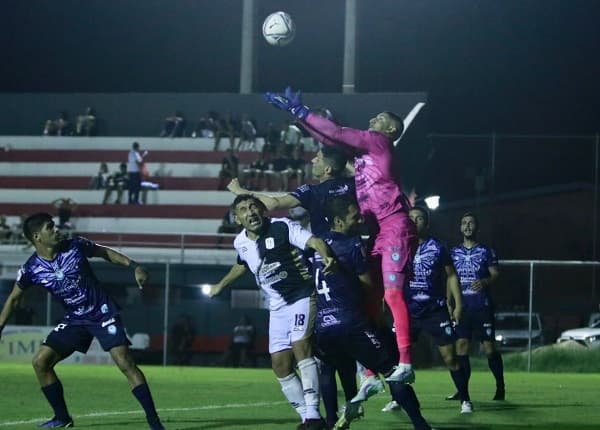 Guaireña supera a Tacuary con lo justo 