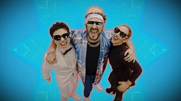 Los Auténticos Decadentes lanzan “Bailando” junto con Miranda