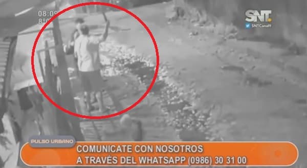 Vecinos intentan reducir a delincuente y terminan heridos