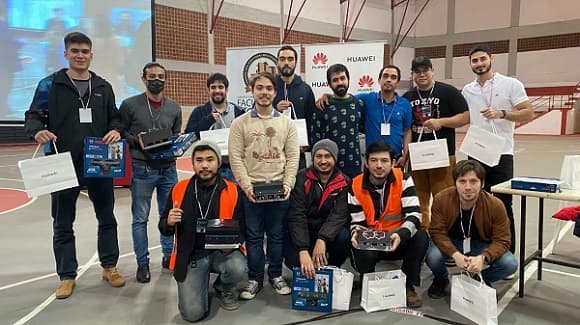 Firma tecnológica apoya “Batallas de Sumobots”