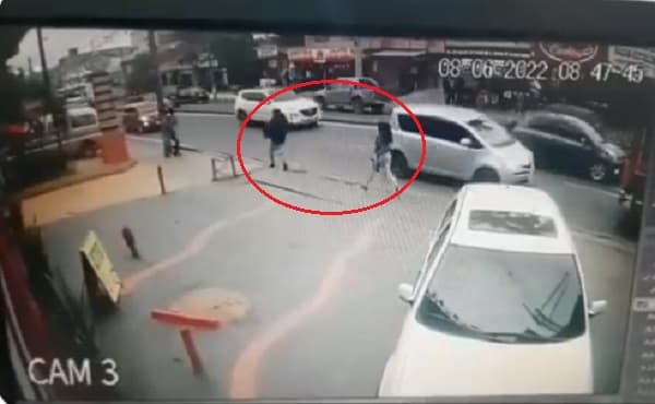 Policía persigue a pie y captura a sospechoso tras asalto