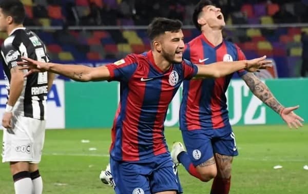 Comparan a joven futbolista paraguayo con Gareth Bale 