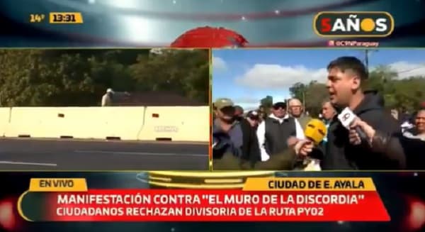 Vecinos de E. Ayala se manifiestan por muro de cemento de la Ruta PY02
