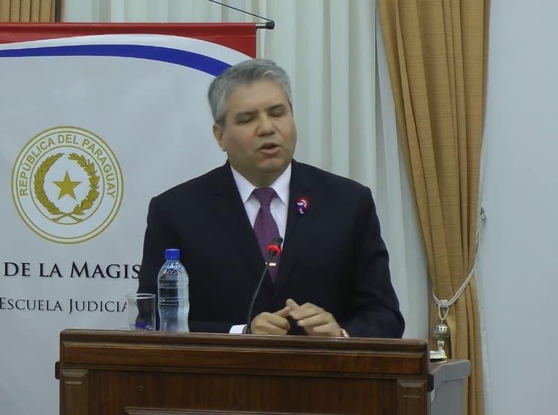 Duarte niega actos irregulares en funciones como asesor de la EBY tras designación