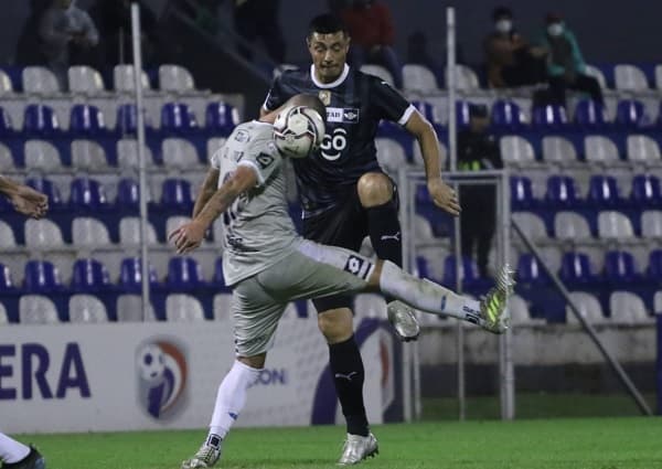 Libertad supera a 12 de Octubre a domicilio 