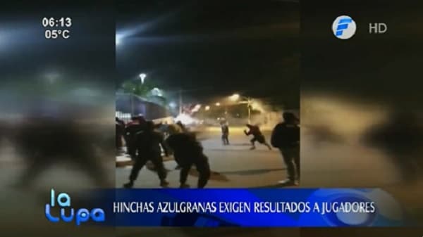 Hinchas de Cerro Porteño exigen resultados a jugadores