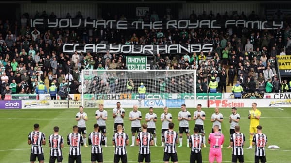 Hinchas del Celtic boicotean homenaje a la Reina Isabel II