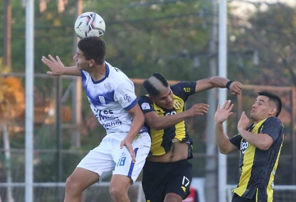 Guaraní gana de manera agónica con goles en el descuento 