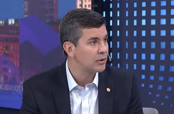 Nakayama deja en evidencia una mentira de Peña en TV argentina