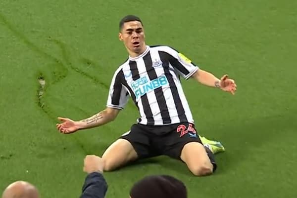 Almirón le da la victoria al Newcastle con un golazo