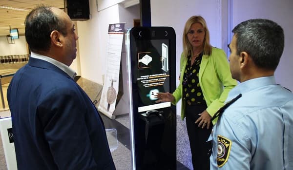 Firma instala sistema con reconocimiento facial para trámites migratorios