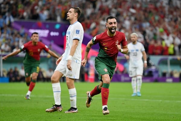 Portugal vence a Uruguay y accede a octavos 