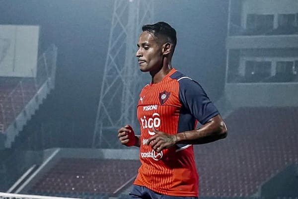 Mateus emite declaración y pide disculpas 