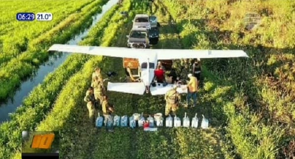 Cae carga de 420 kilos de cocaína en pista clandestina de Ayolas