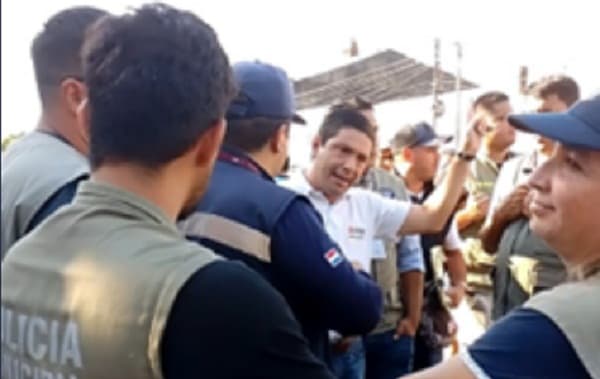 Denuncian al director del Mercado 4 por varios hechos punibles