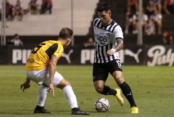 Libertad vence sobre la hora a Guaraní