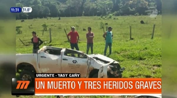 Reportan una persona fallecida en accidente que involucró a camioneta de la Fiscalía