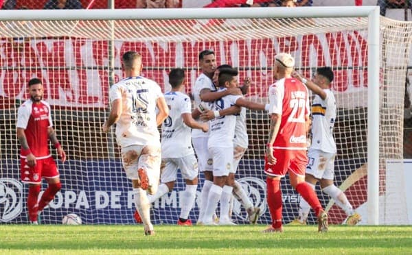 Trinidense golea a domicilio a General 