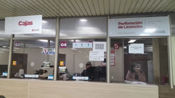 Padres irresponsables no podrán obtener su registro de conducir