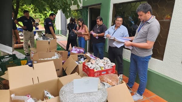 Allanan laboratorio que operaba con materia prima vencida, según denuncia