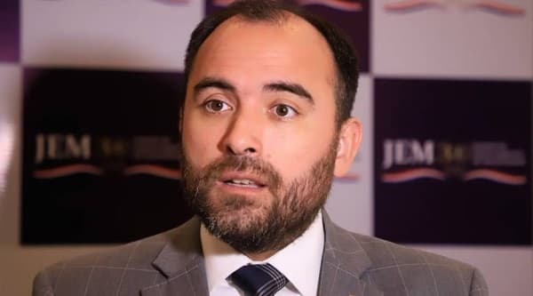 Exmiembro del CM, señalado como corrupto, usa oficinas como suyas