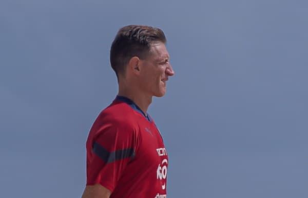 Sava no se mueve del barrio, ni aunque llame Boca, confirma Zapag 