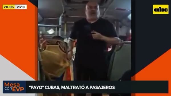 Payo insulta a pasajeros en bus 