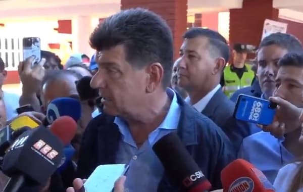 Narcos tomaron colegio electoral, afirma Efraín 