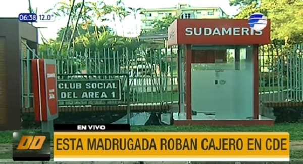 Delincuentes arrancan un cajero automático y se llevan el dinero