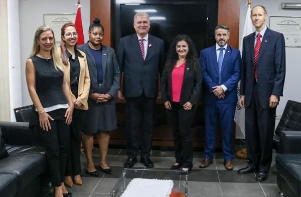 Fiscal General del Estado se reúne con representantes de la Justicia de EE.UU.