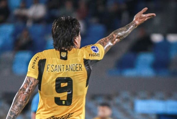 Guaraní vence a Danubio y está primero en su grupo 