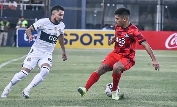 El clásico blanco y negro se juega este sábado en la Huerta