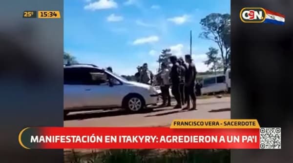 Manifestantes rompen parabrisas y sacerdote resulta herido en cierre de ruta