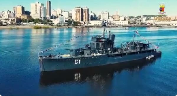 La Armada invita a conocer el Cañonero Paraguay en Asunción
