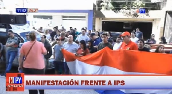 Funcionarios de IPS se manifiestan contra tercerización de servicio de imágenes