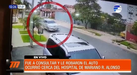 Mujer fue a consultar y le robaron la camioneta en Mariano, reportan