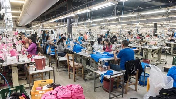 Fábrica textil en Barrio San Francisco brinda 300 empleos