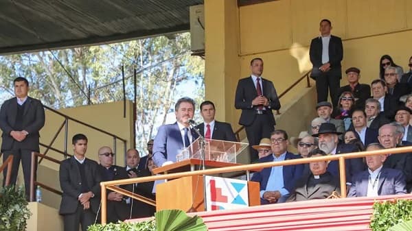 Embajador argentino rechaza muro con Paraguay