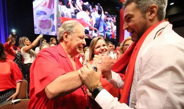 Existen “causales a patada” para expulsión de Abdo, asegura Galaverna