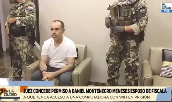 Autorizan el uso de computadora con internet a esposo de fiscala preso en Tacumbú