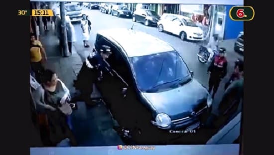 PMT de Ñemby rompe retrovisor y golpea a hombre, reportan