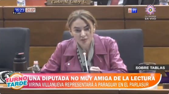 Virina Villanueva demuestra dificultad para lectura en sesión de Diputados