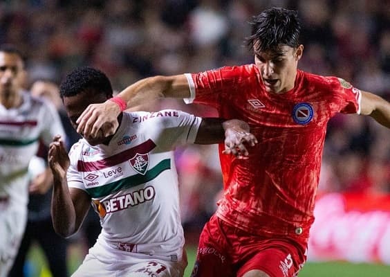 Empate accidentado entre Argentinos Jrs. y Fluminense en la Libertadores