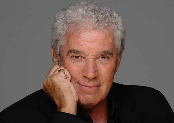 Chico Novarro: Adiós al ícono del bolero y la canción argentina