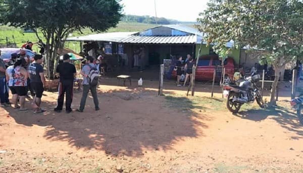 Fiscal libera por legítima defensa a mujer que mató a “polibandi” en Mbuyapey