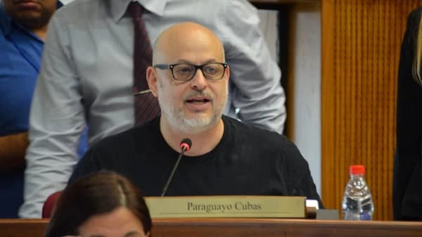 Paraguayo Cubas insiste en su libertad: ¿Persecución política?