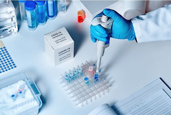 Casos de Covid-19 se disparan un 40% en la última semana