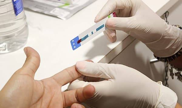 Más de 100 embarazadas, incluyendo adolescentes y niñas, diagnosticadas con VIH en Paraguay